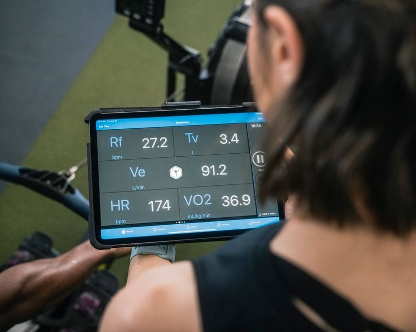 Golf launch monitor data during a driver shaft fitting session